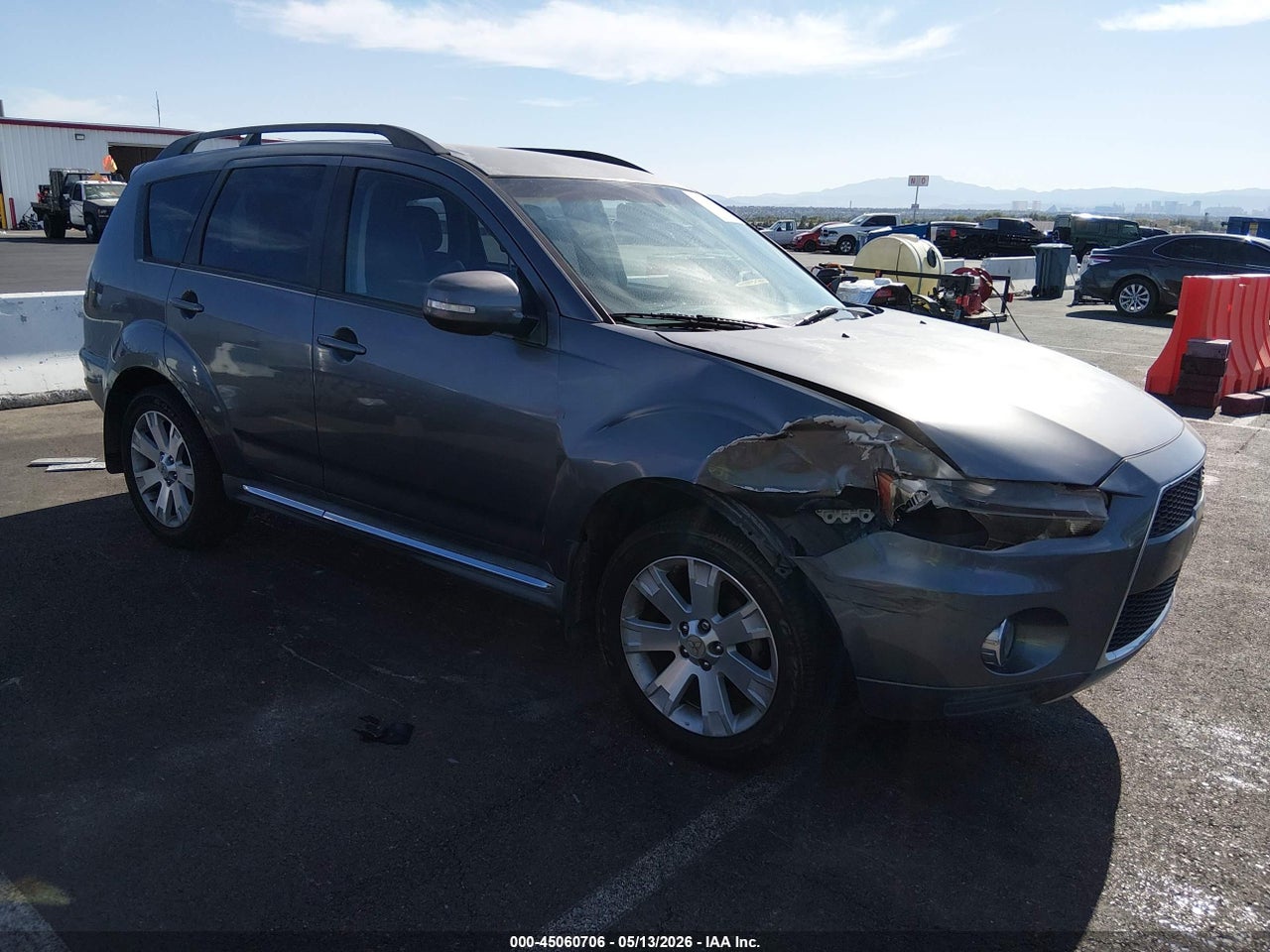 2011 MITSUBISHI OUTLANDER SE thumbnail 2