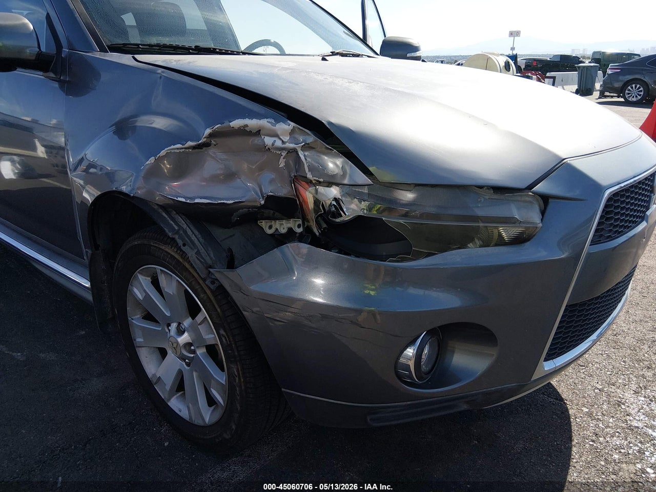 2011 MITSUBISHI OUTLANDER SE thumbnail 7