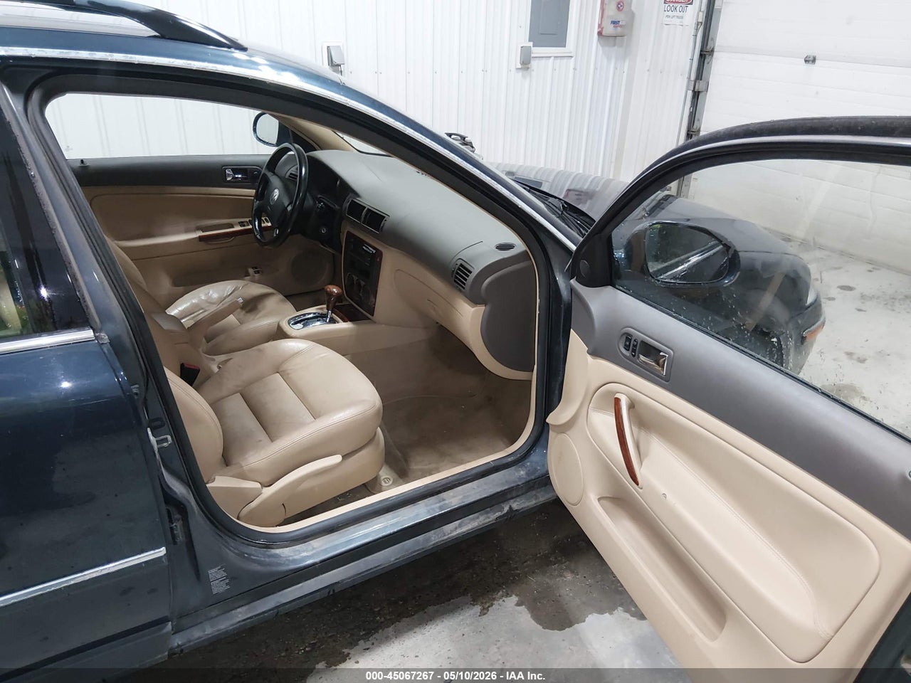 2005 VOLKSWAGEN PASSAT GLS thumbnail 6