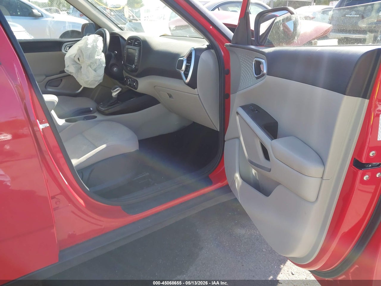2023 KIA SOUL LX thumbnail 6