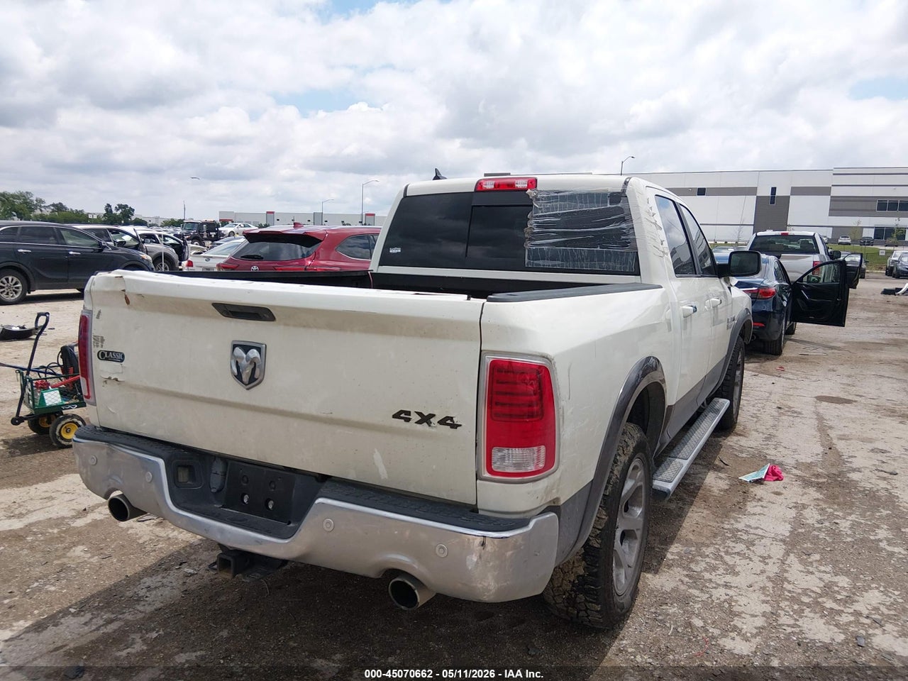 2018 RAM 1500 LARAMIE  4X4 5'7 BOX thumbnail 5