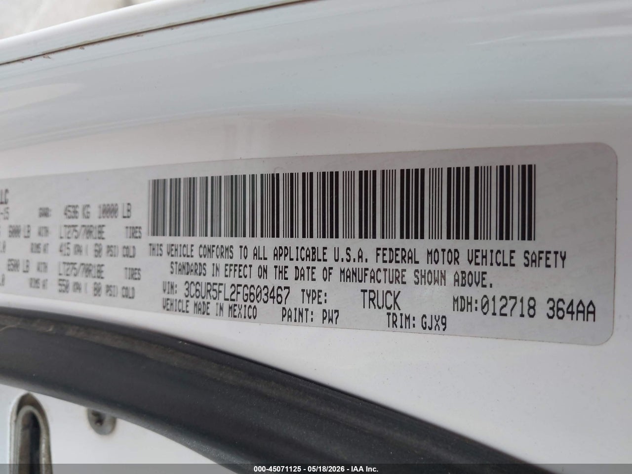 2015 RAM 2500 LARAMIE thumbnail 10
