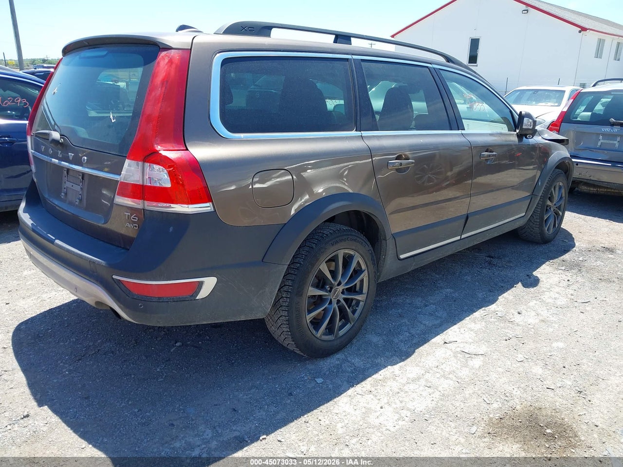 2015 VOLVO XC70 T6 thumbnail 5