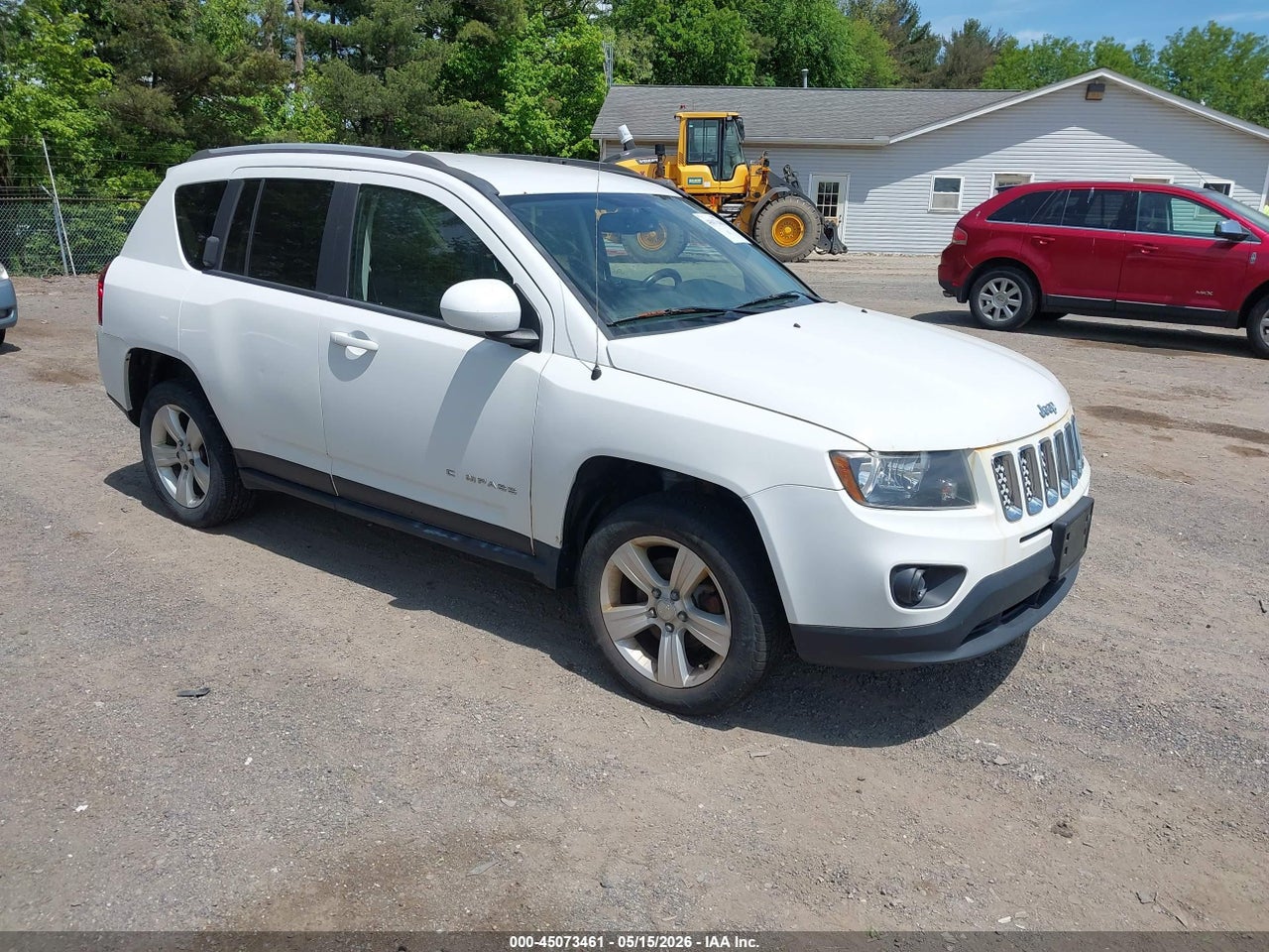 1C4NJDEB4GD****** · 2016 JEEP COMPASS LATITUDE · 1/12