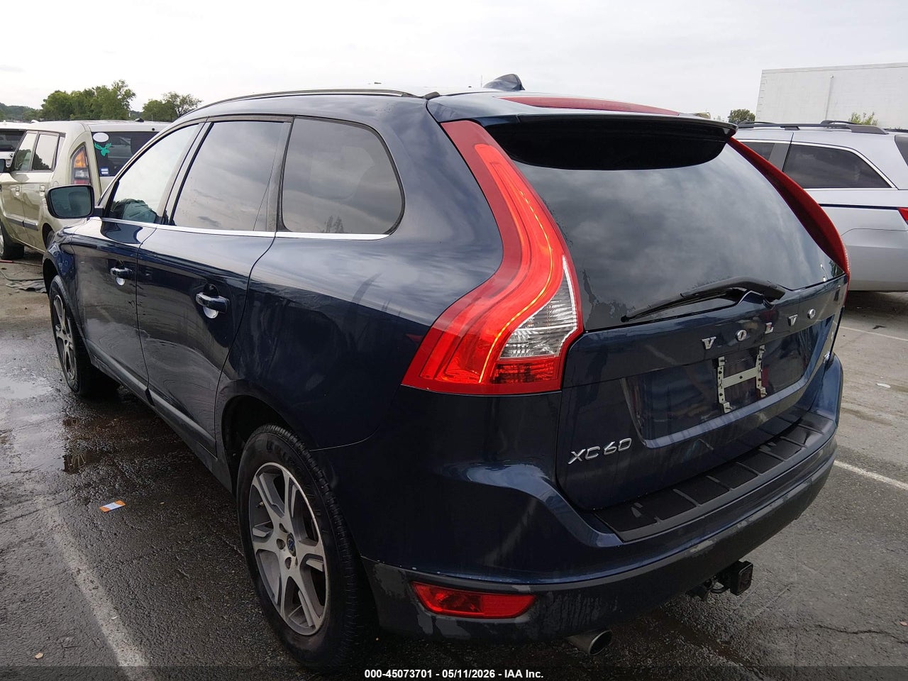 2013 VOLVO XC60 T6 thumbnail 4