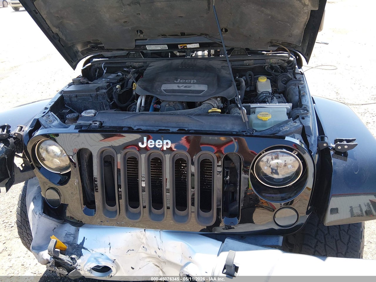 2014 JEEP WRANGLER UNLIMITED SAHARA thumbnail 11
