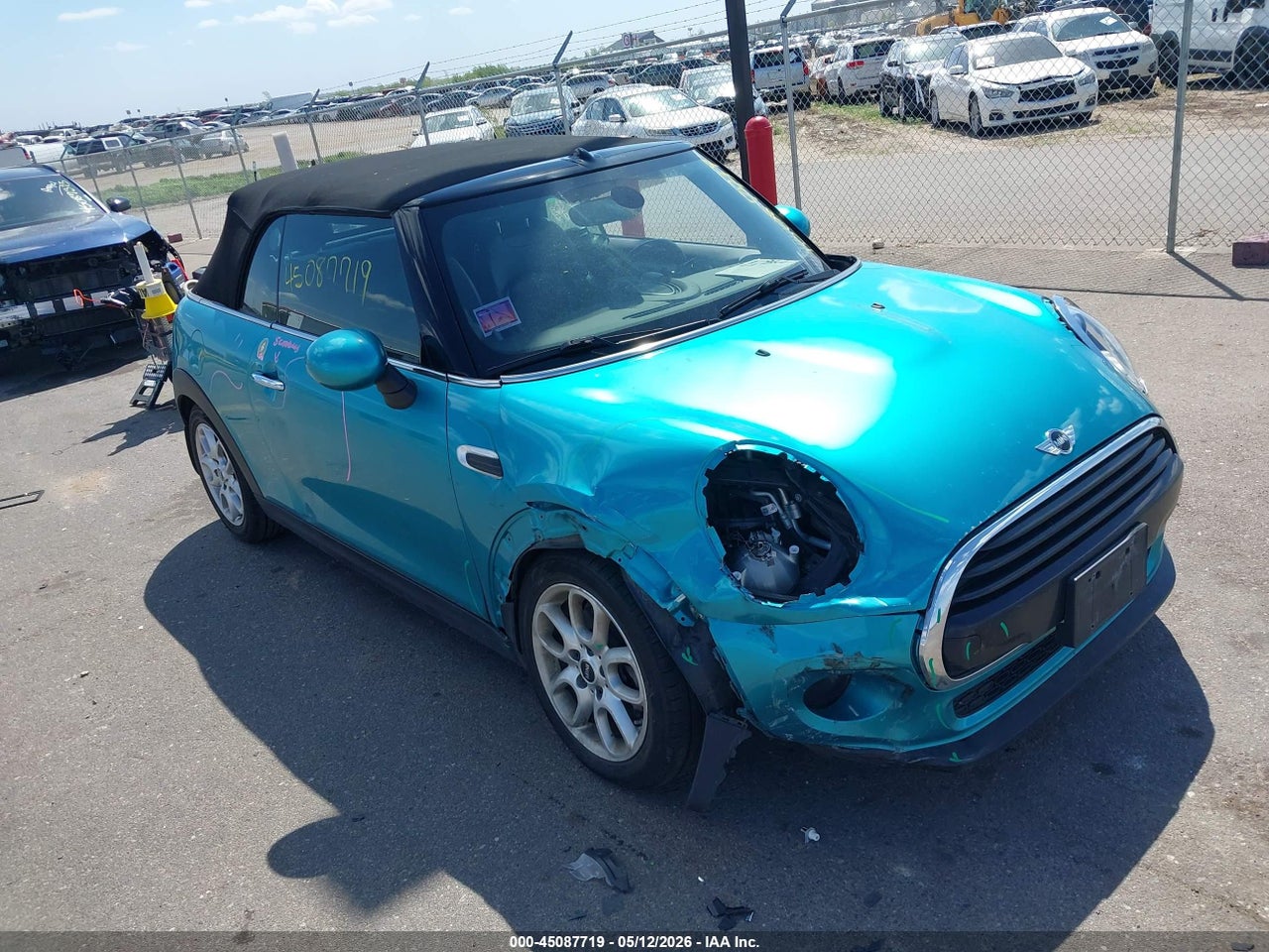 2017 MINI CONVERTIBLE COOPER thumbnail 2