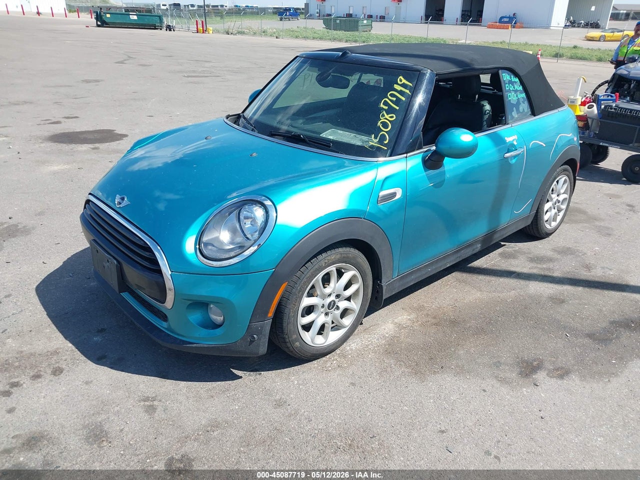 2017 MINI CONVERTIBLE COOPER thumbnail 3