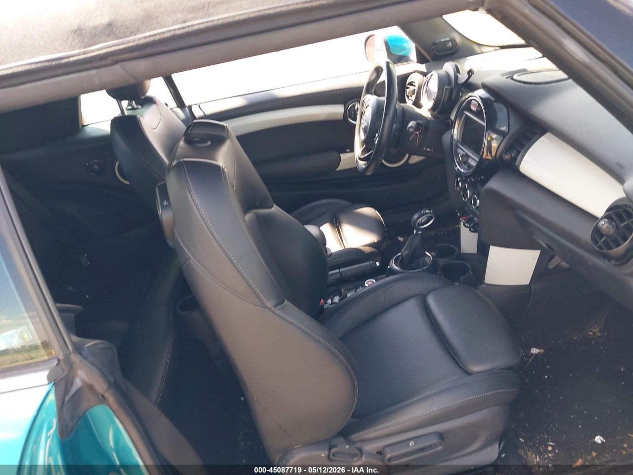 2017 MINI CONVERTIBLE COOPER thumbnail 6