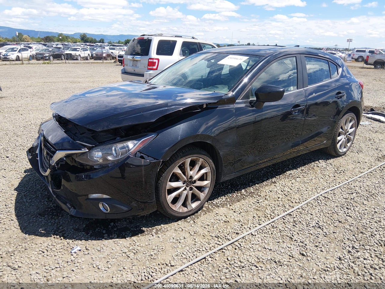 2016 MAZDA MAZDA3 S TOURING · 2/12