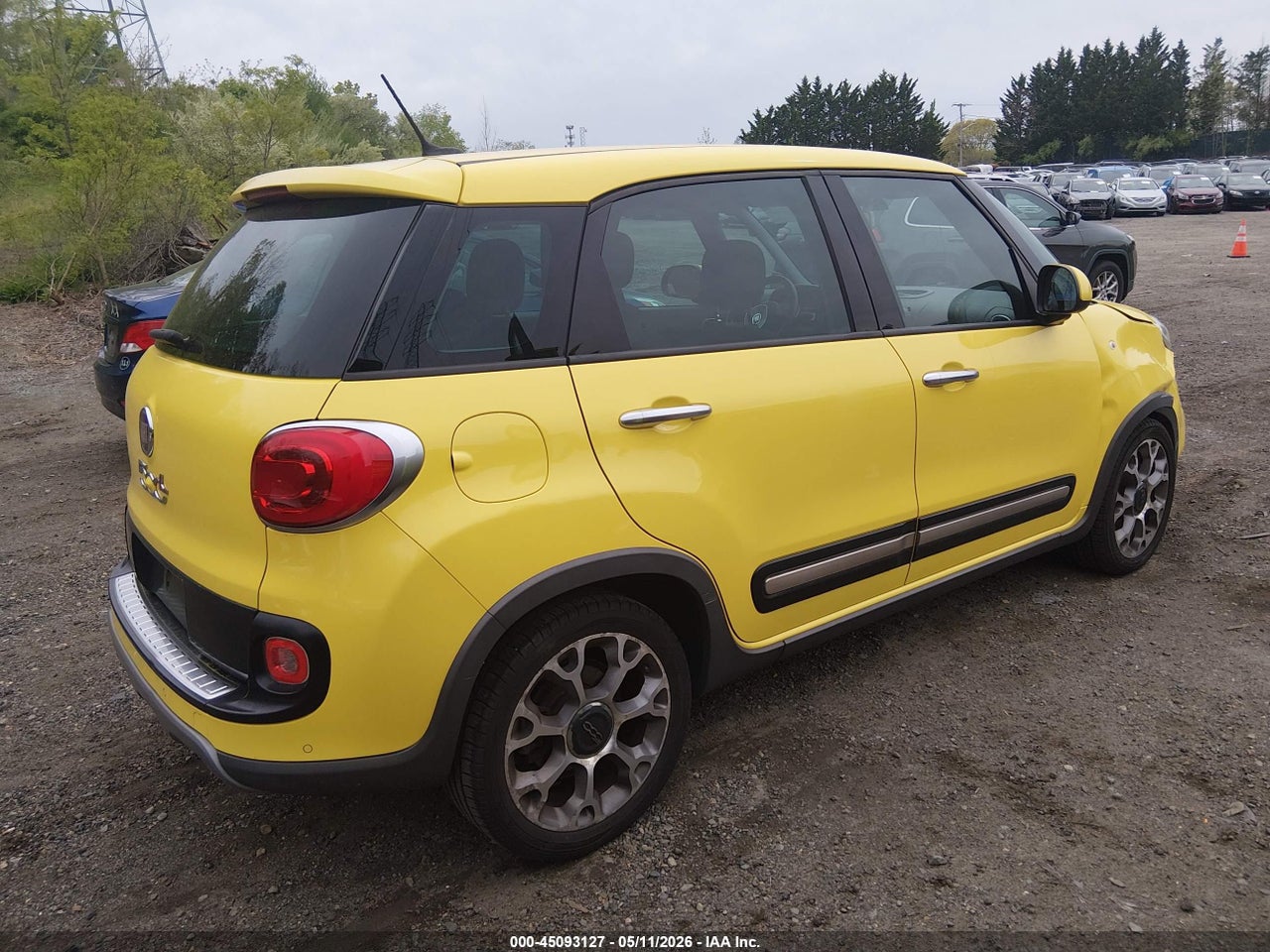 2014 FIAT 500L TREKKING thumbnail 5