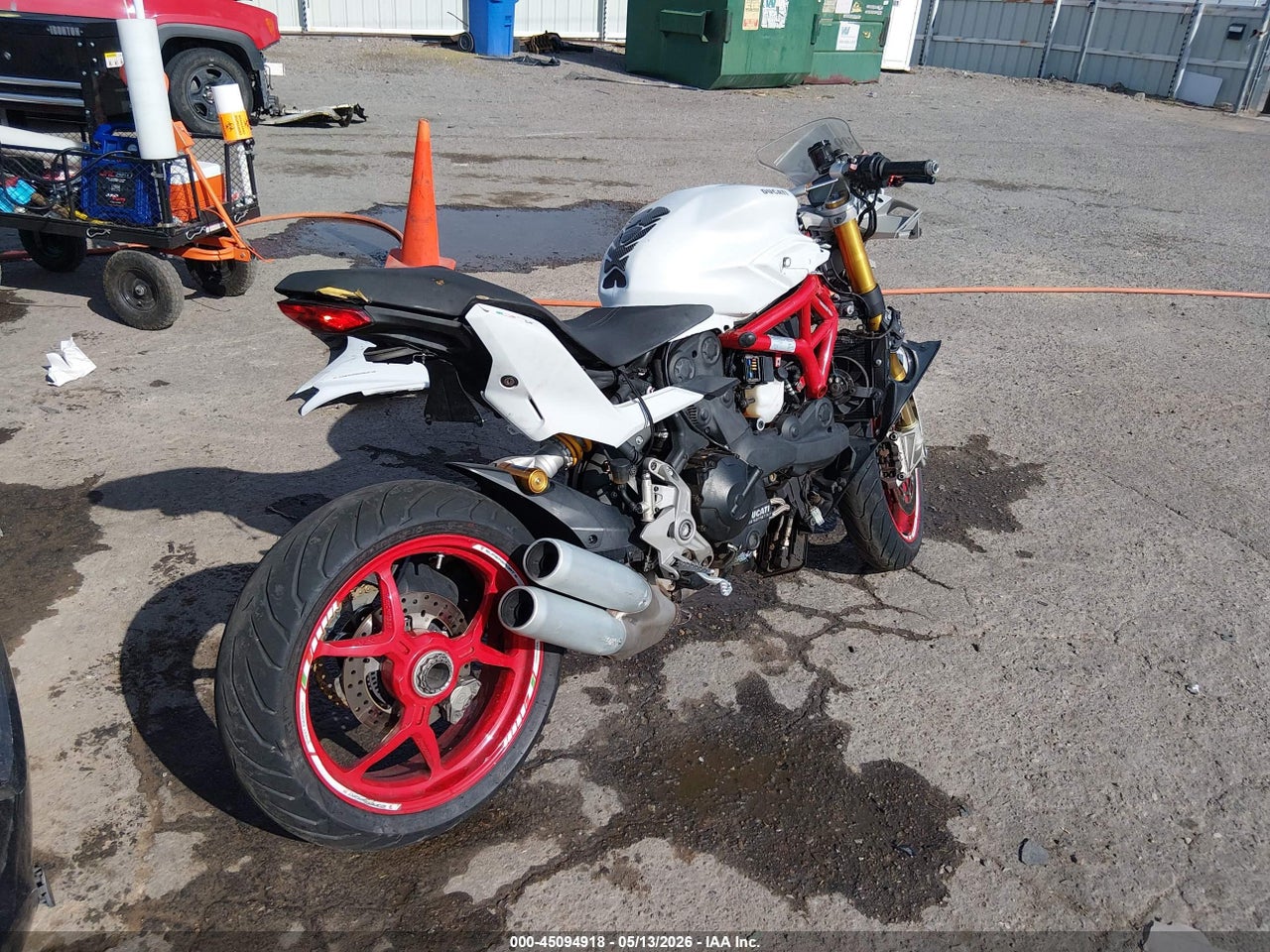 2017 DUCATI SUPERSPORT   thumbnail 5