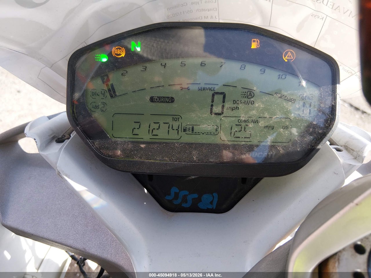 2017 DUCATI SUPERSPORT   thumbnail 8
