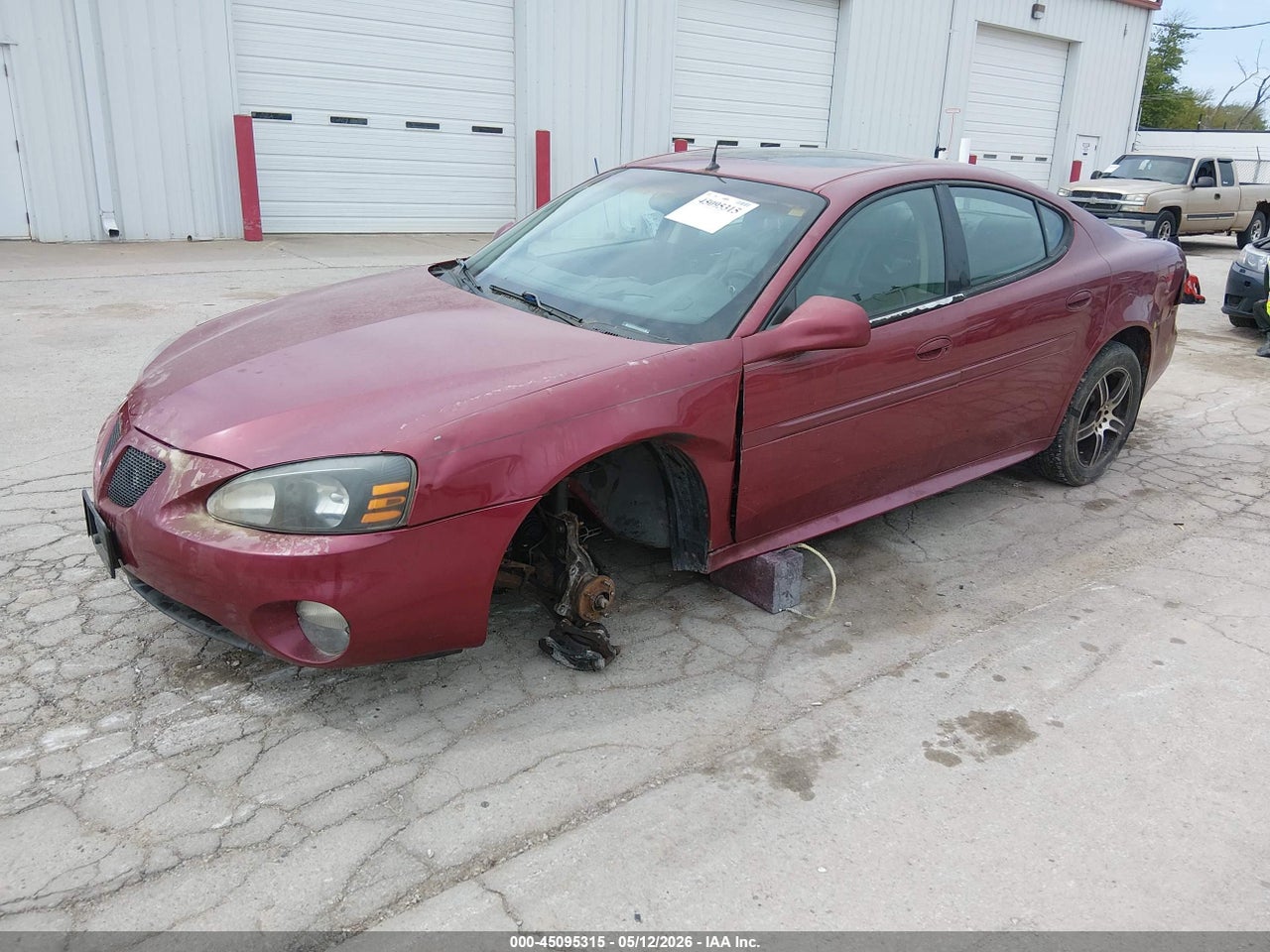 2004 PONTIAC GRAND PRIX GTP thumbnail 3