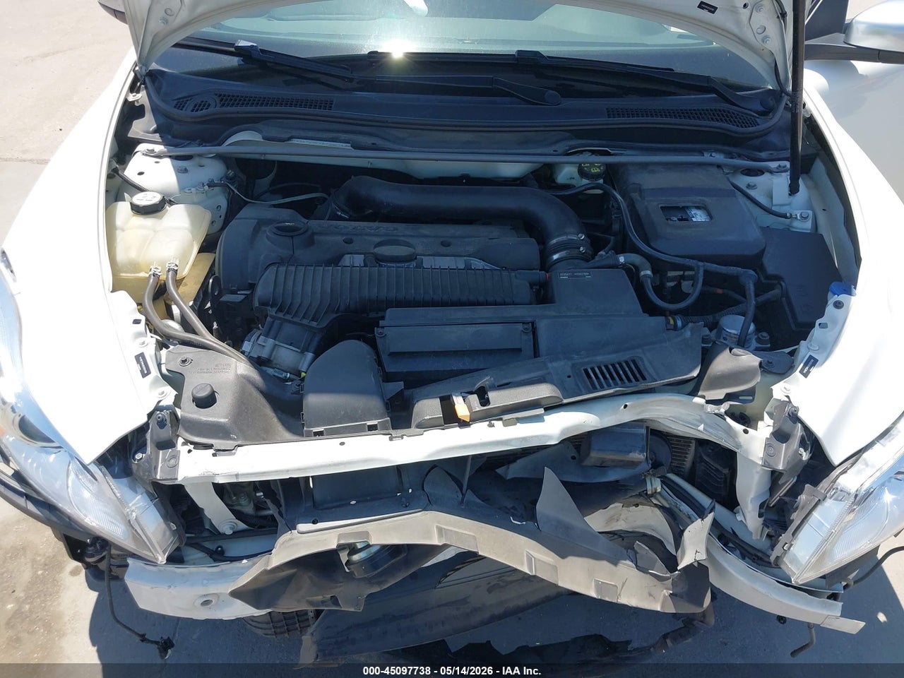 2013 VOLVO C30 T5/T5 PLATINUM/T5 PREMIER/T5 PREMIER PLUS/T5 R-DESIGN/T5 R-DESIGN PLATINUM/T5 R-DESIGN PREMIER thumbnail 11