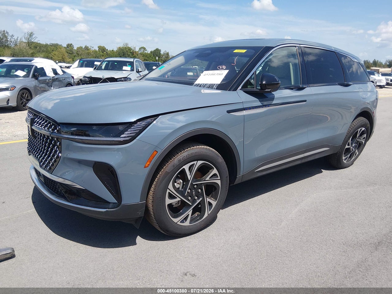 2025 LINCOLN NAUTILUS PREMIERE thumbnail 3