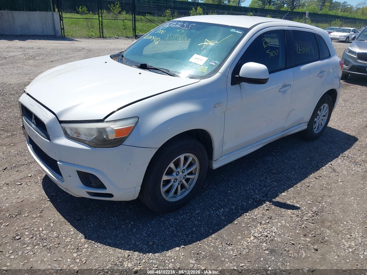 2012 MITSUBISHI OUTLANDER SPORT ES · 2/12