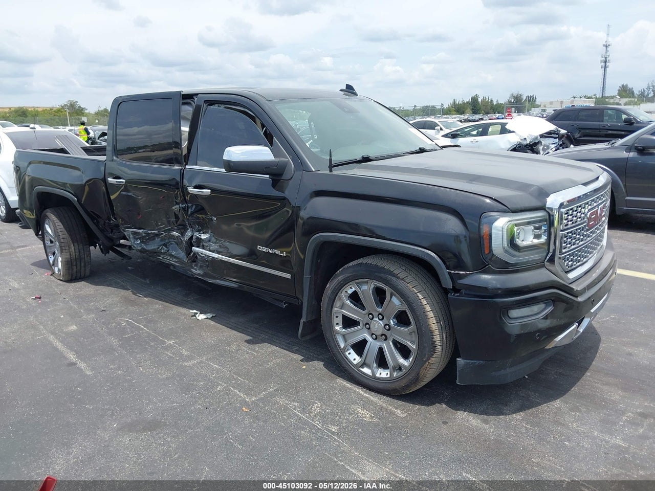 2017 GMC SIERRA 1500 DENALI thumbnail 2