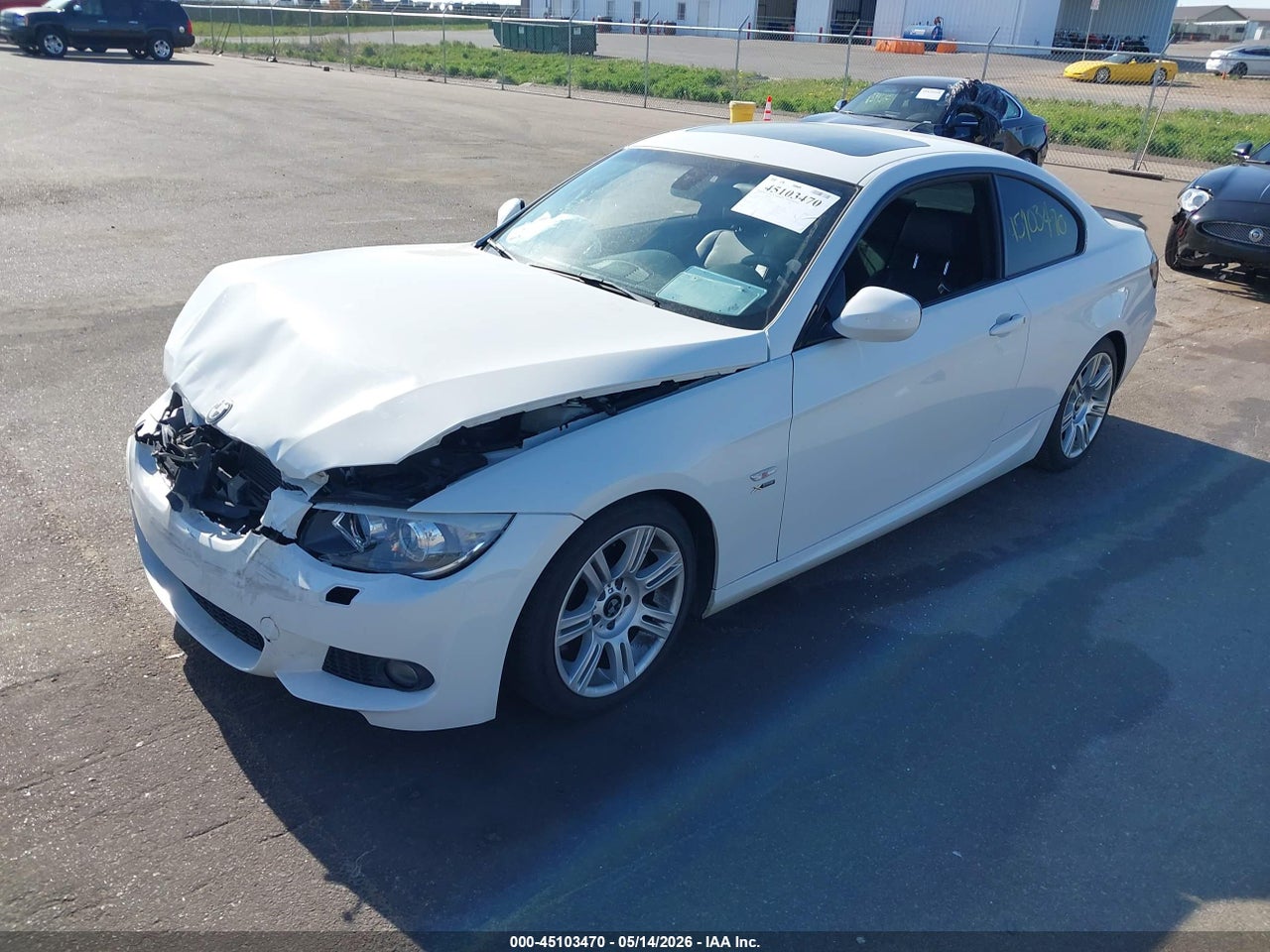 2011 BMW 335I XDRIVE thumbnail 3