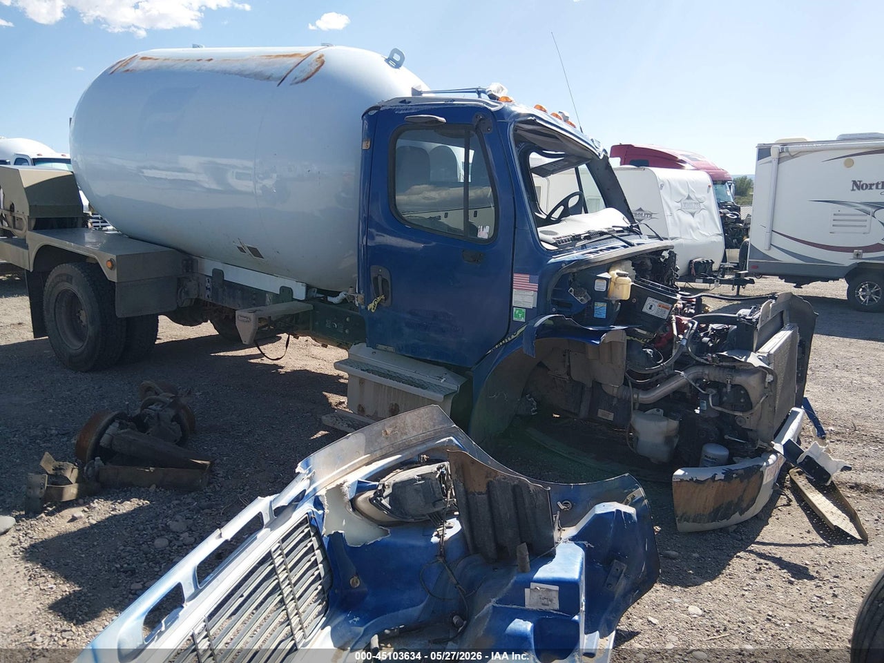 2016 FREIGHTLINER M2 106 MEDIUM DUTY thumbnail 2