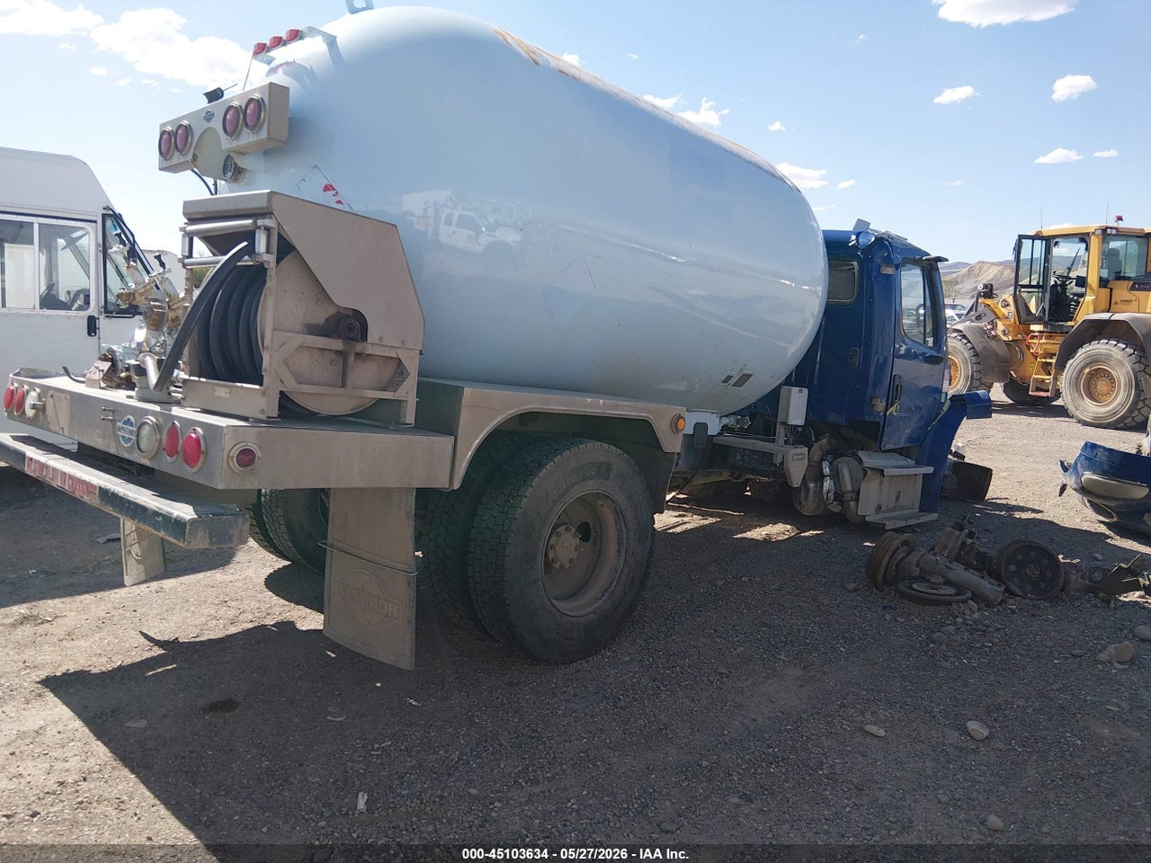 2016 FREIGHTLINER M2 106 MEDIUM DUTY thumbnail 5