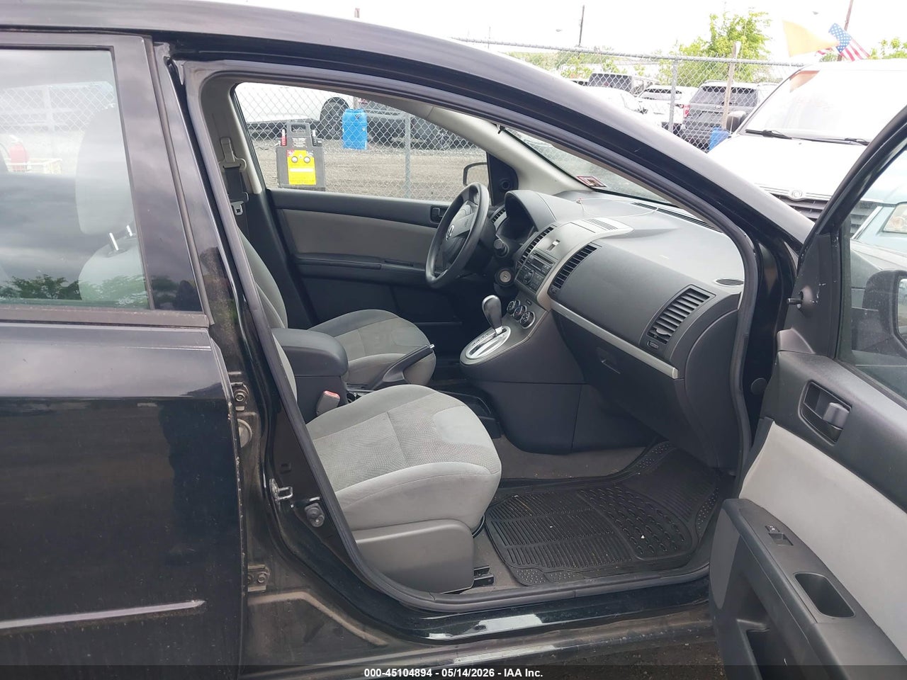 2011 NISSAN SENTRA 2.0 · 5/12