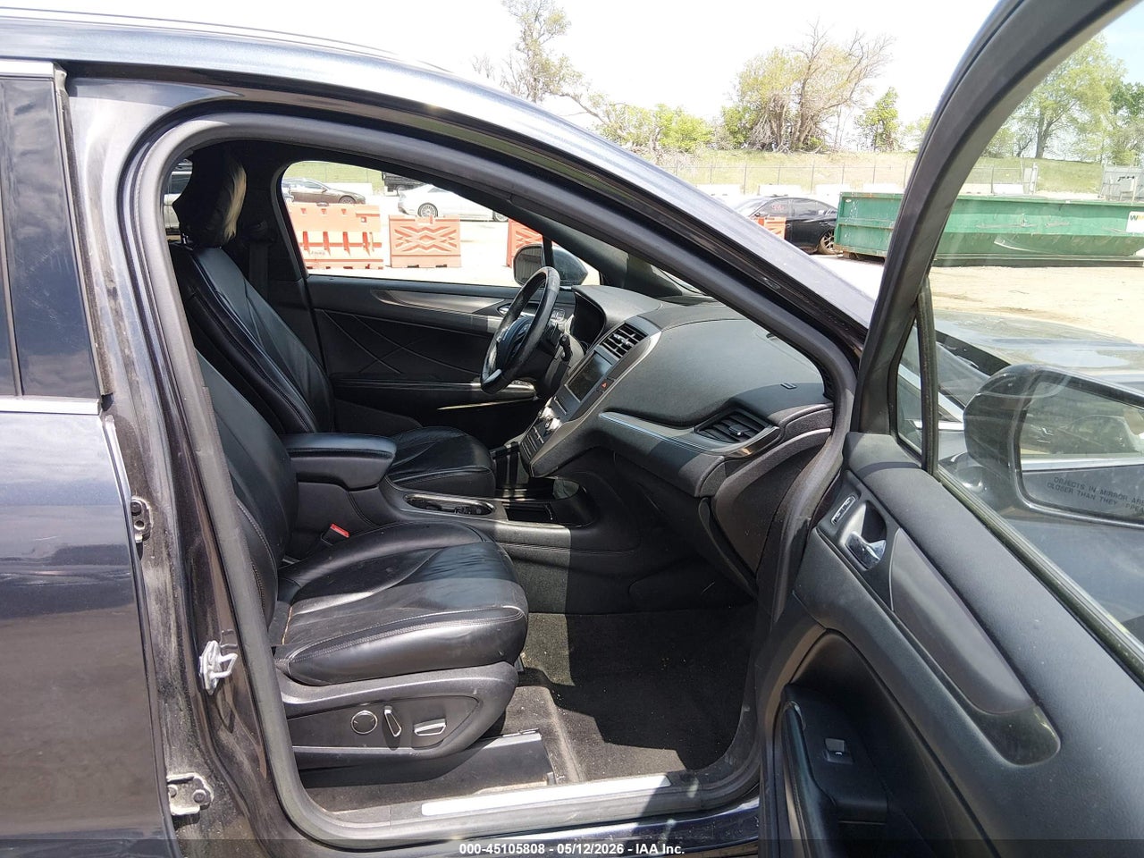 2015 LINCOLN MKC   · 5/12
