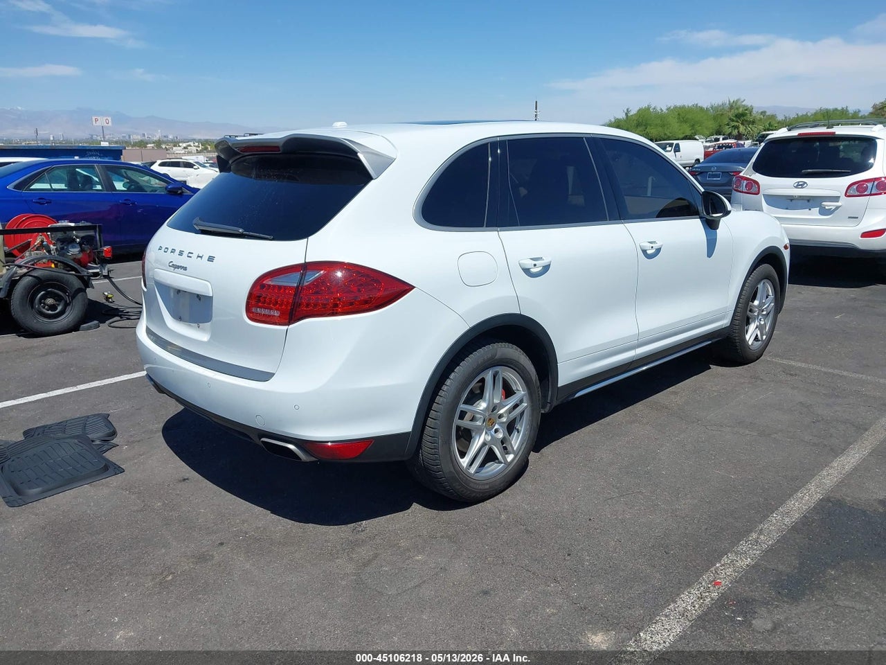 2014 PORSCHE CAYENNE PLATINUM EDITION thumbnail 5