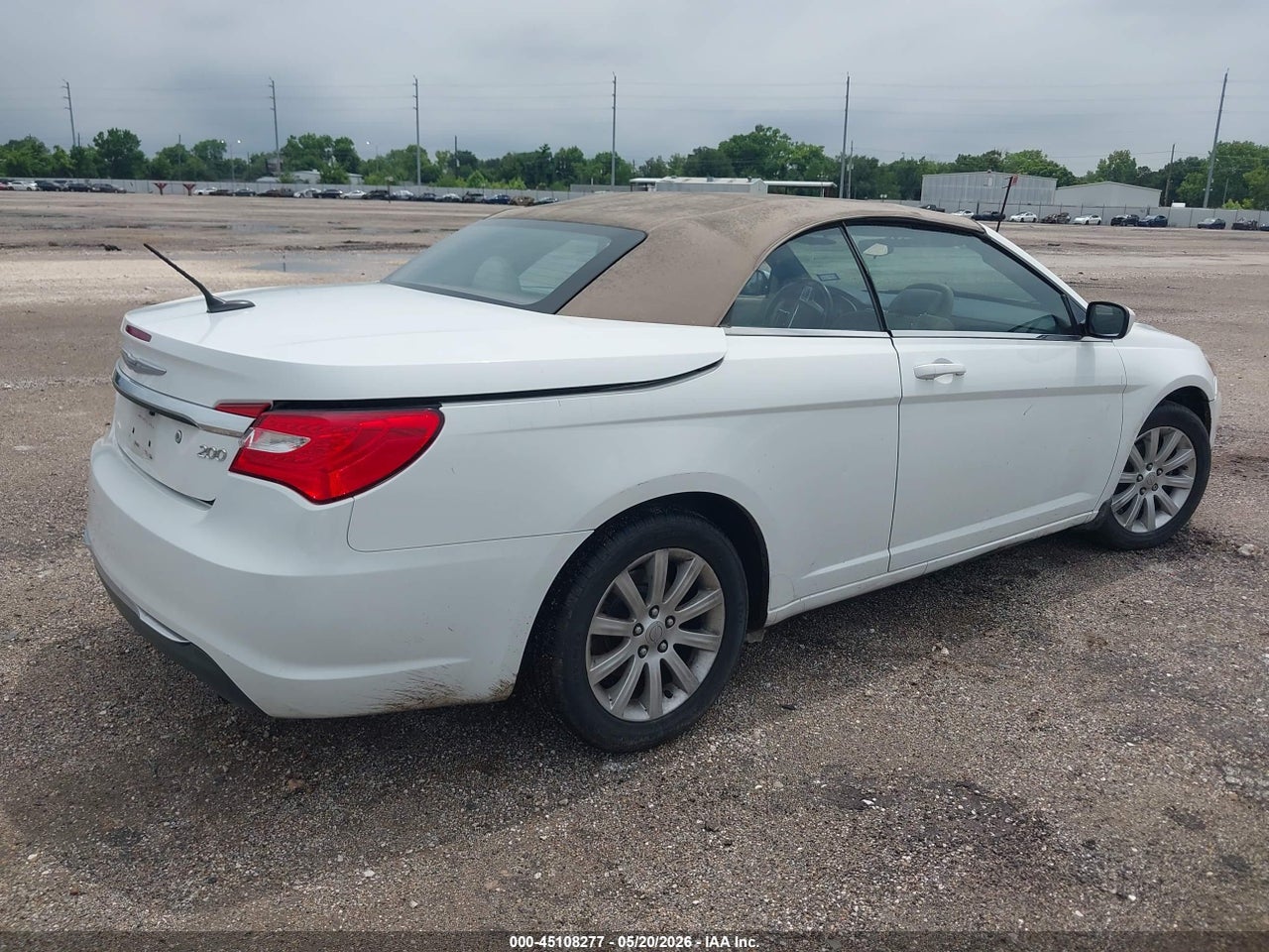 2013 CHRYSLER 200 TOURING thumbnail 5