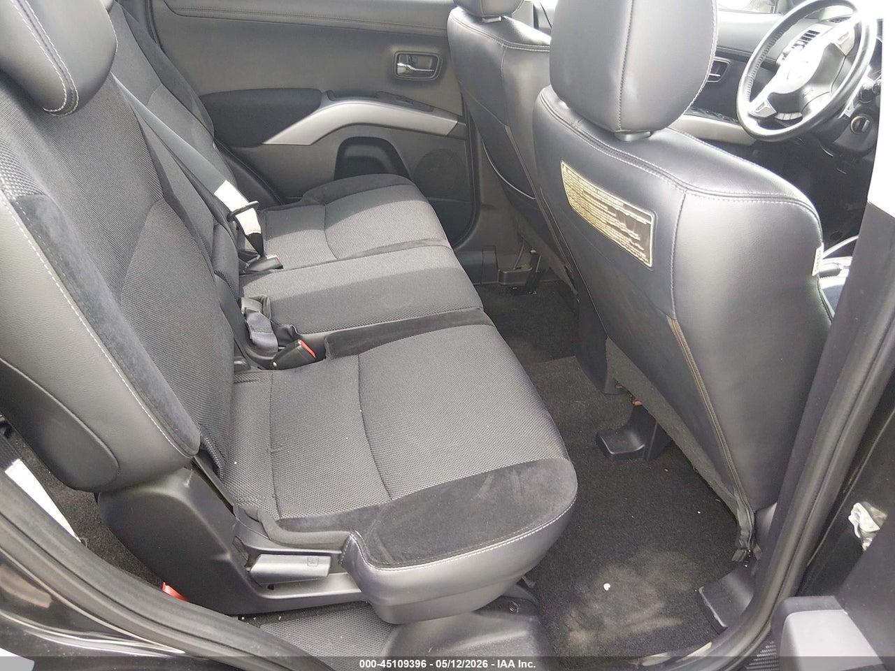 2010 MITSUBISHI OUTLANDER XLS thumbnail 9