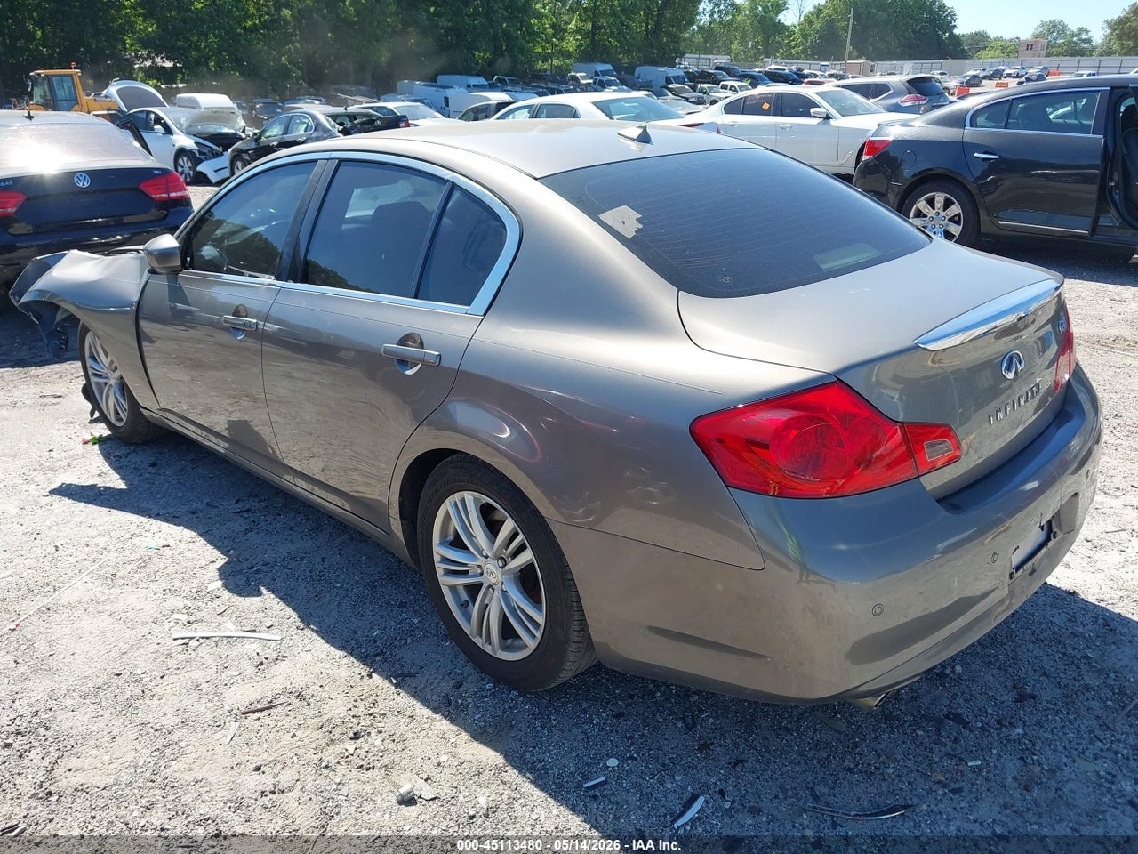 2013 INFINITI G37 JOURNEY · 3/12