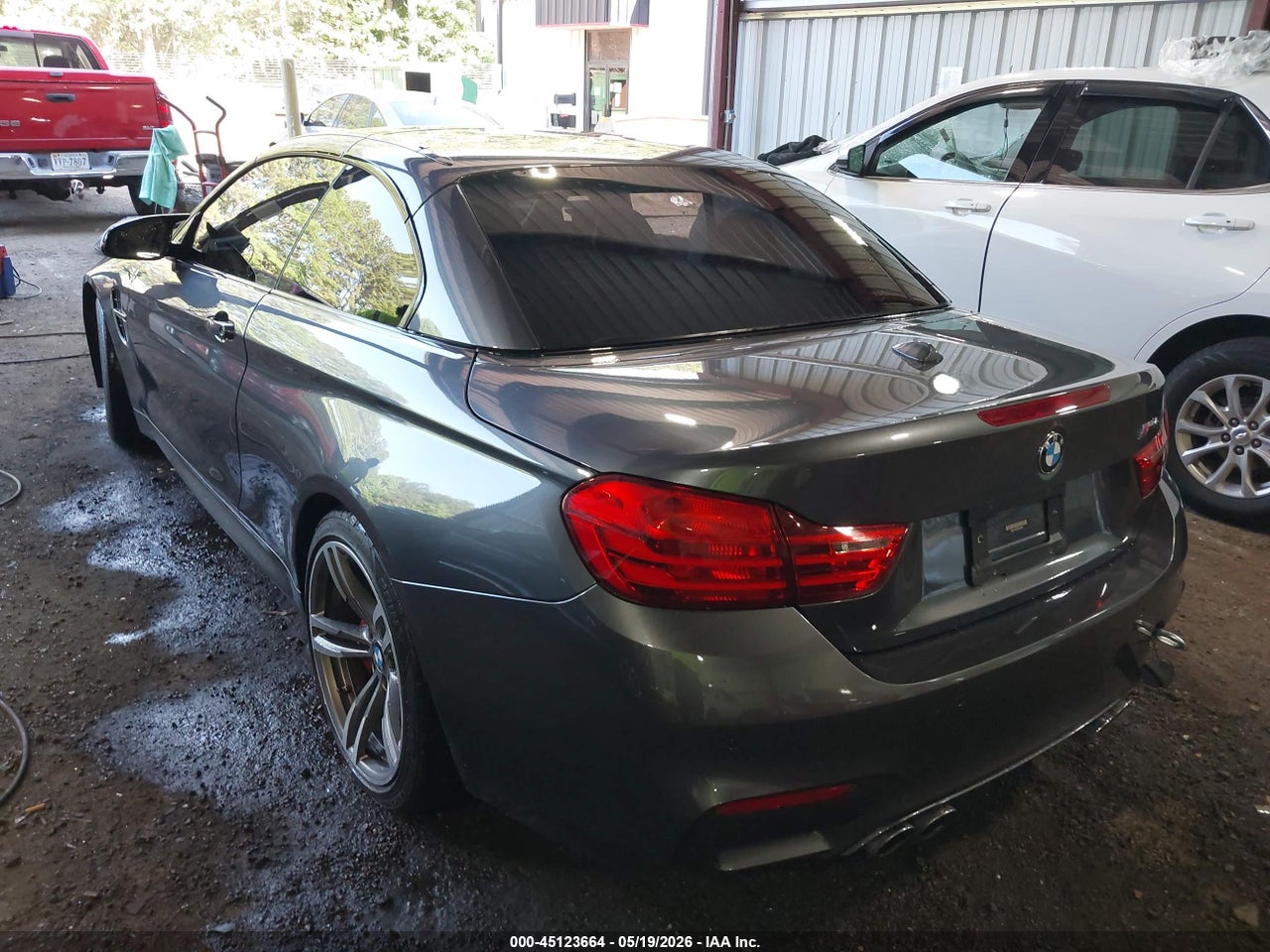 2015 BMW M4   · 3/12