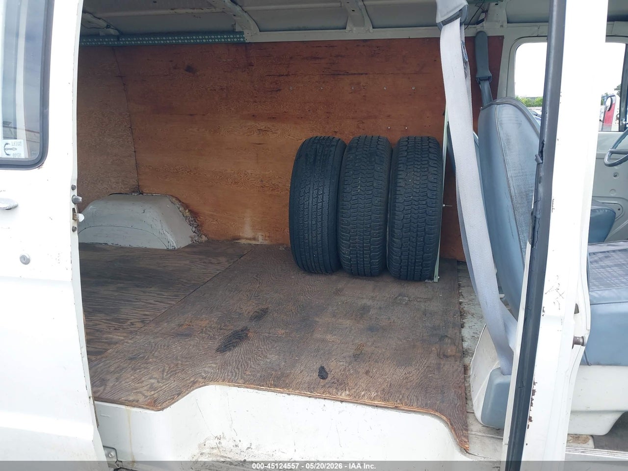 1982 DODGE RAM VAN B250 thumbnail 9