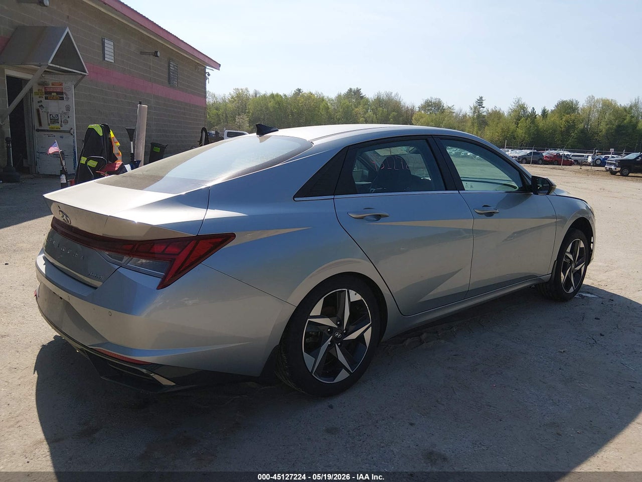 2023 HYUNDAI ELANTRA LIMITED · 4/12