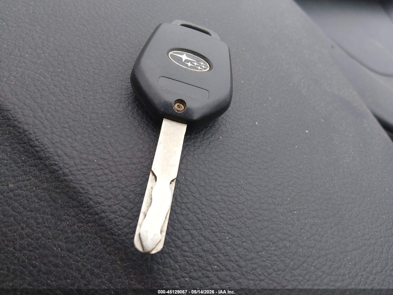2012 SUBARU LEGACY 3.6R LIMITED thumbnail 12