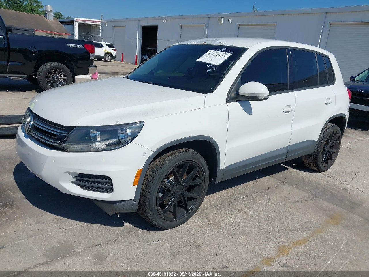 2013 VOLKSWAGEN TIGUAN S · 2/12