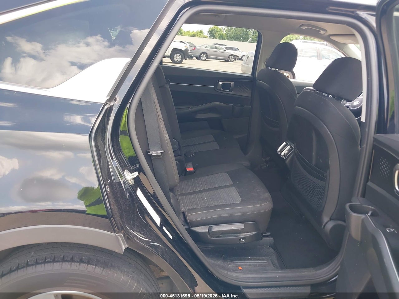 2021 KIA SORENTO LX thumbnail 9