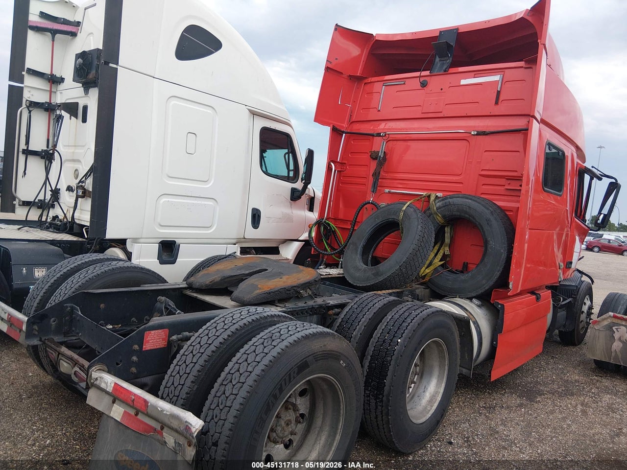 2016 VOLVO VN VNL thumbnail 5