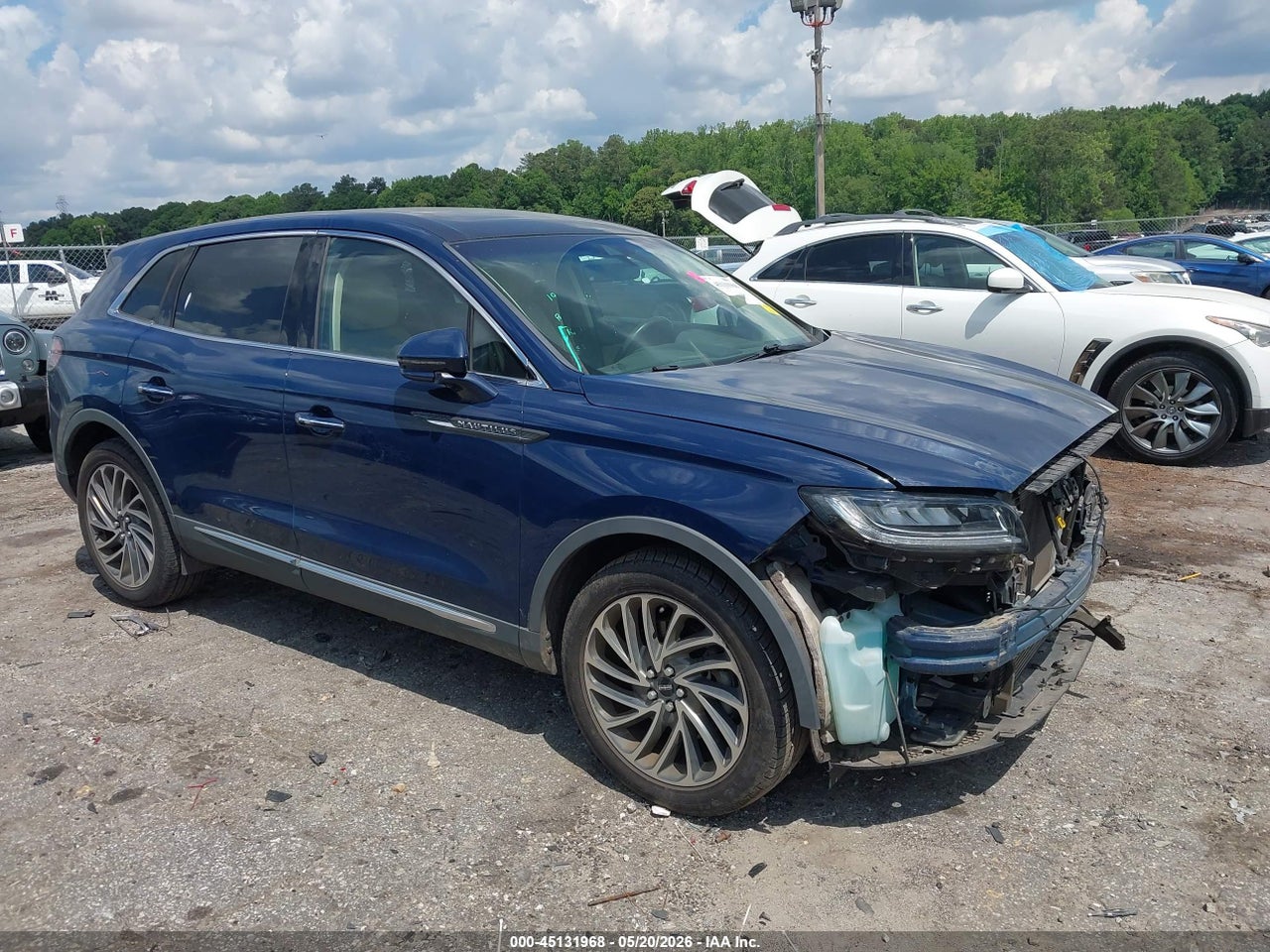 2019 LINCOLN NAUTILUS RESERVE thumbnail 2