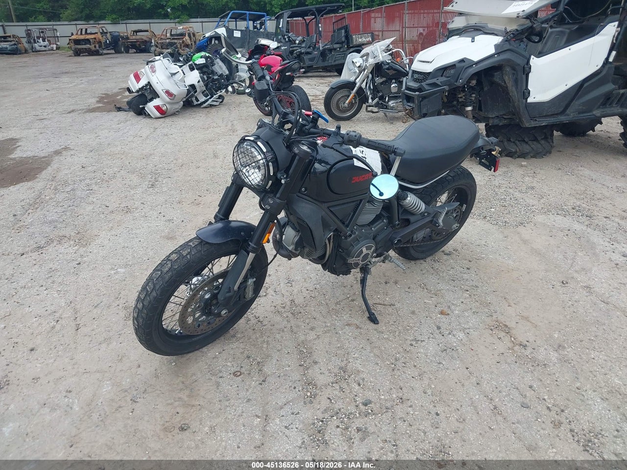 2016 DUCATI SCRAMBLER 800 · 2/12