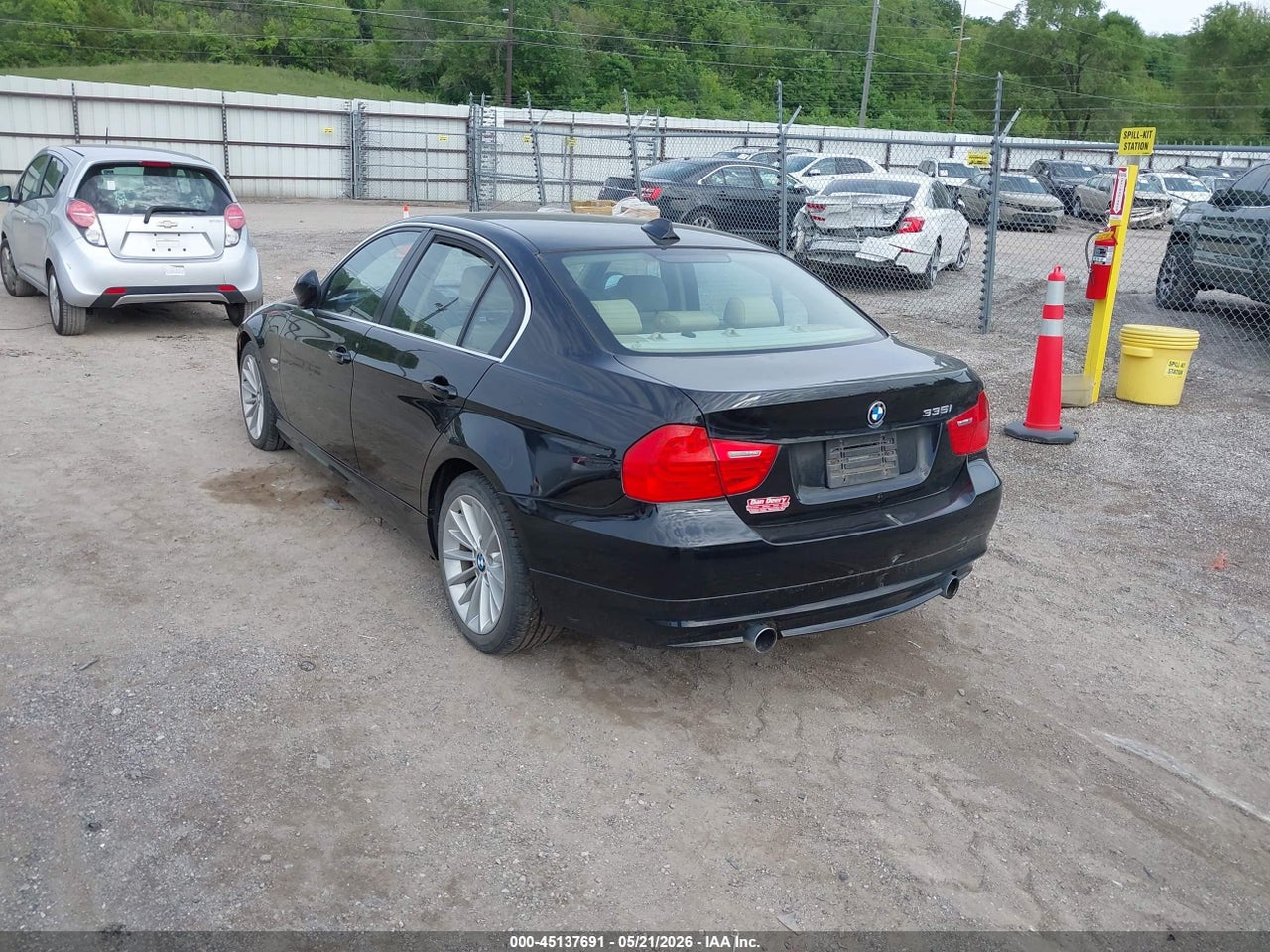 2009 BMW 335I XDRIVE thumbnail 4
