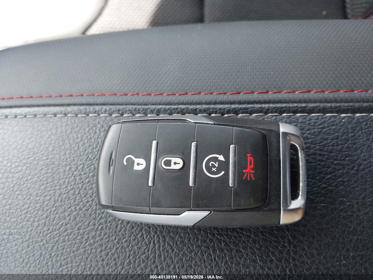 2025 RAM 1500 REBEL thumbnail 12