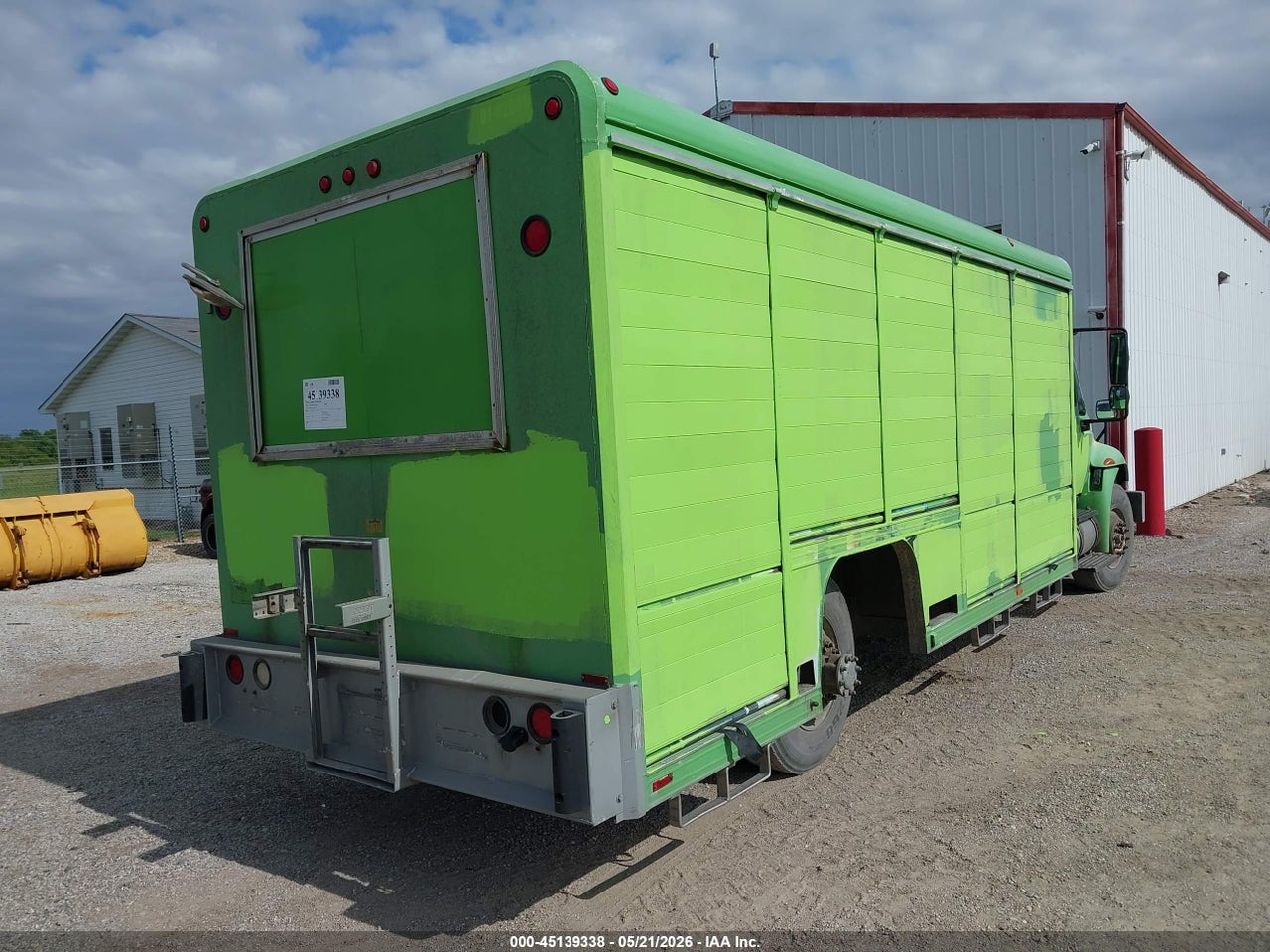 2002 INTERNATIONAL 4000 4300 thumbnail 5