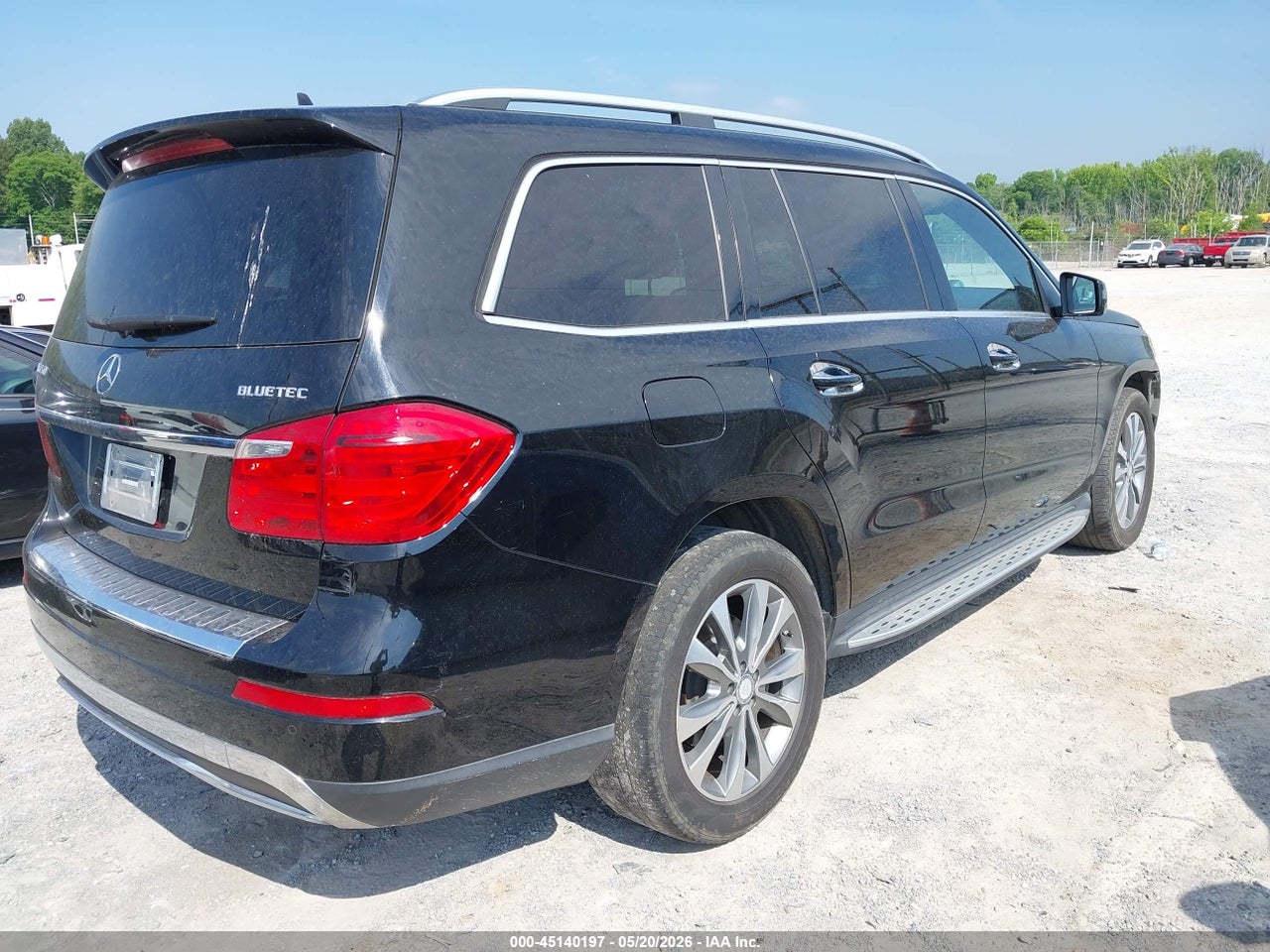 2015 MERCEDES-BENZ GL 350 BLUETEC 4MATIC · 4/12
