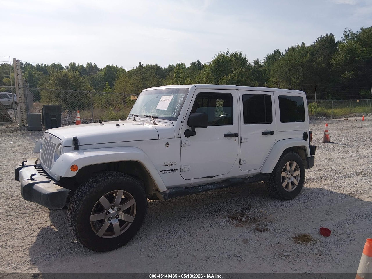 2016 JEEP WRANGLER UNLIMITED SAHARA thumbnail 3