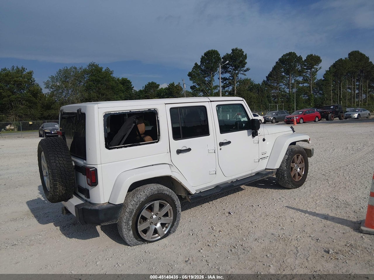 2016 JEEP WRANGLER UNLIMITED SAHARA thumbnail 5