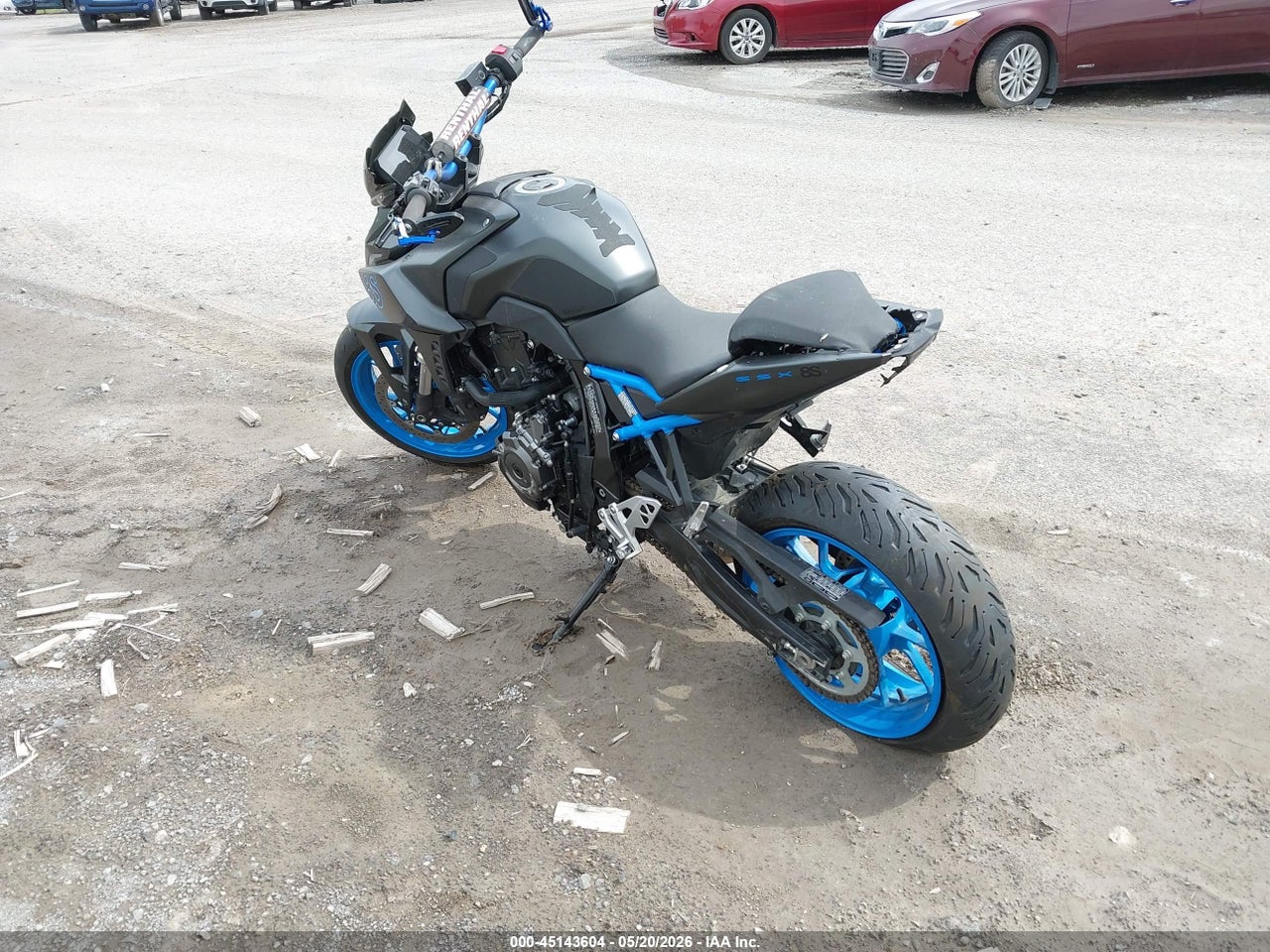 2024 SUZUKI GSX800 R thumbnail 4