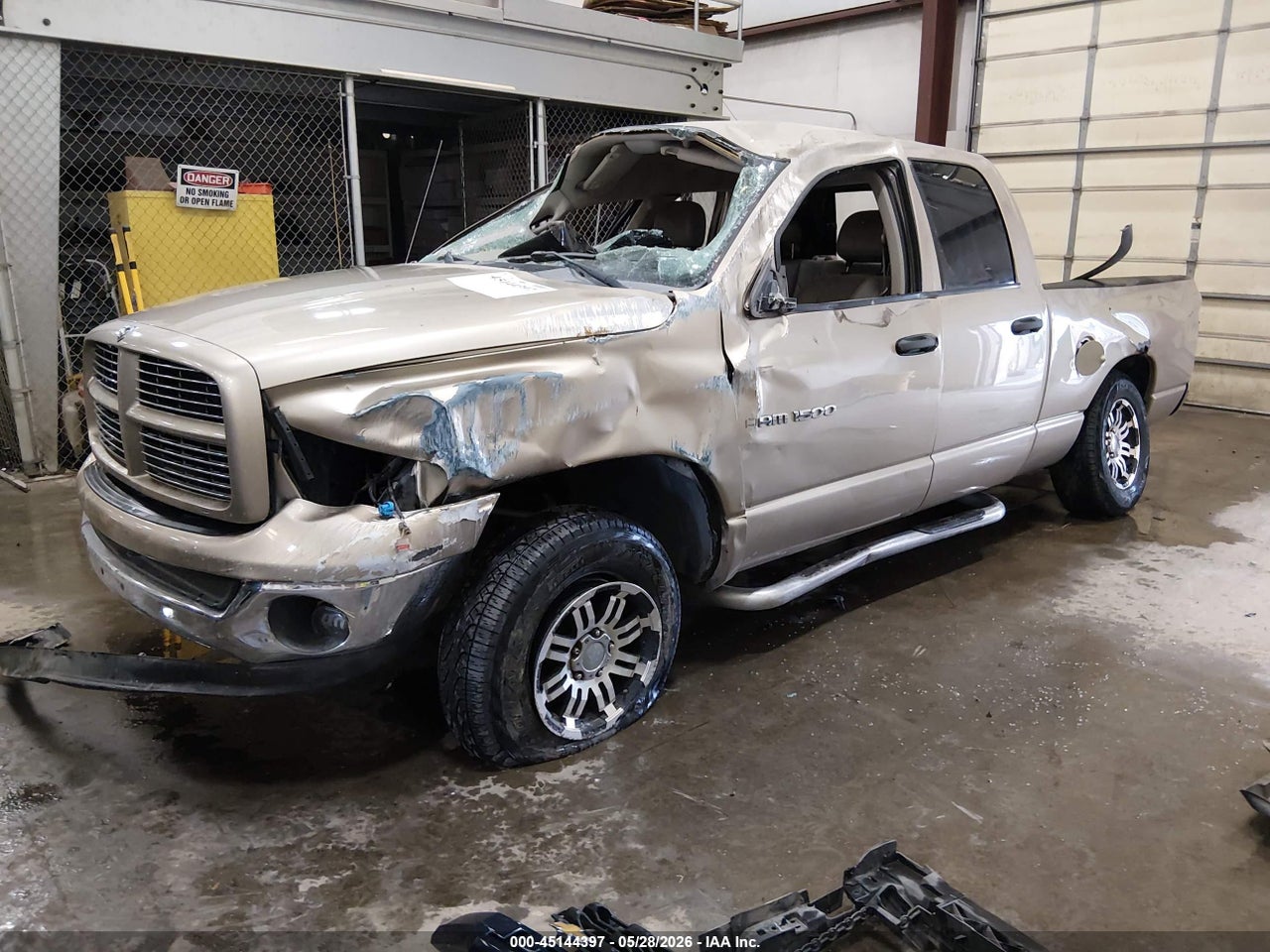 2004 DODGE RAM 1500 SLT/LARAMIE thumbnail 3