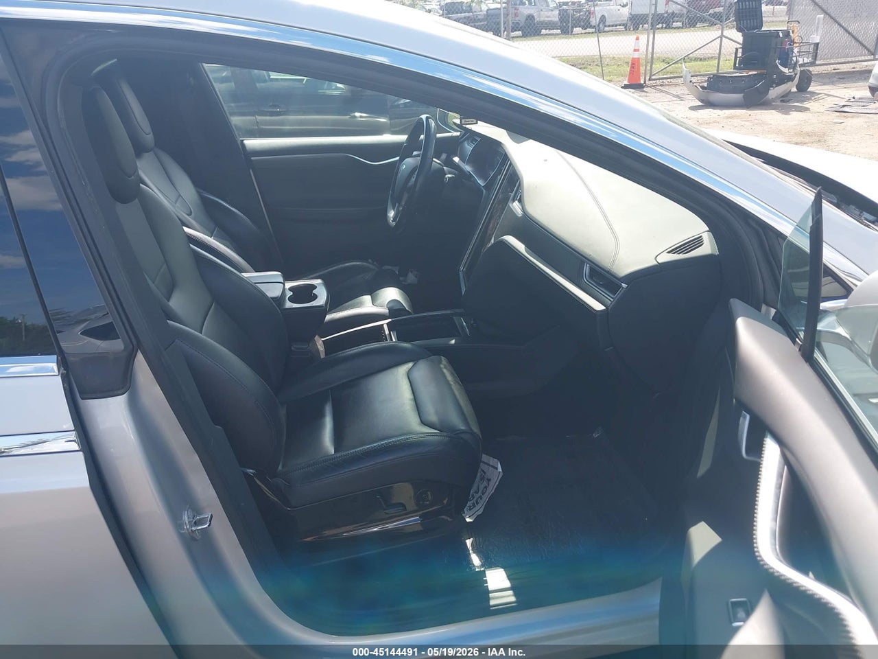 2016 TESLA MODEL X 60D/70D/75D/90D/P100D thumbnail 6