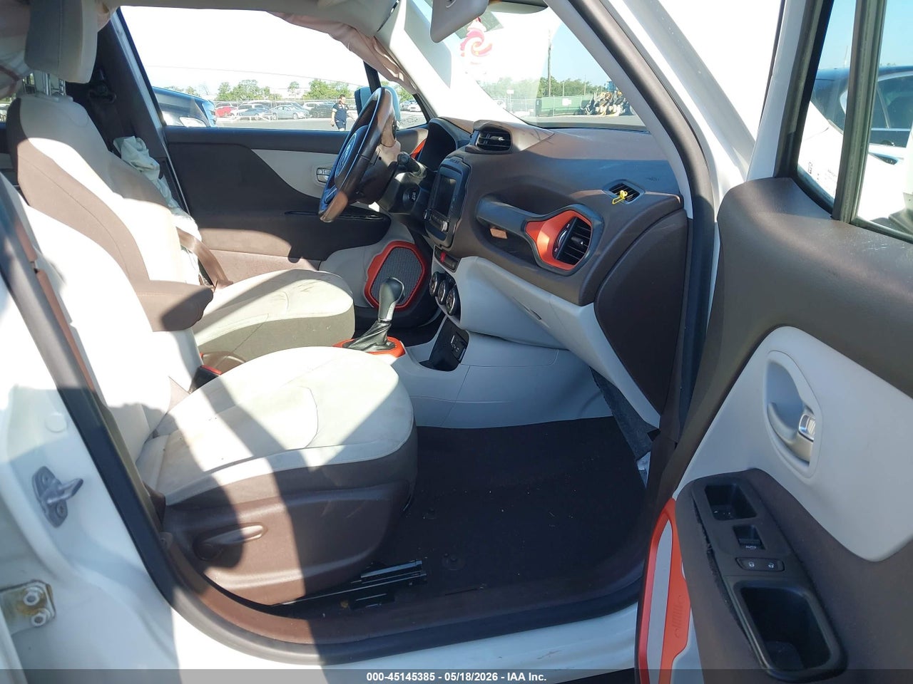 2015 JEEP RENEGADE NORTH thumbnail 6